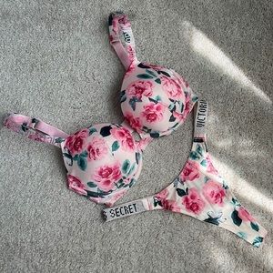 Victoria's Secret Very Sexy Push-up Bra Satin Shine Straps + Thong Call Me Rose
